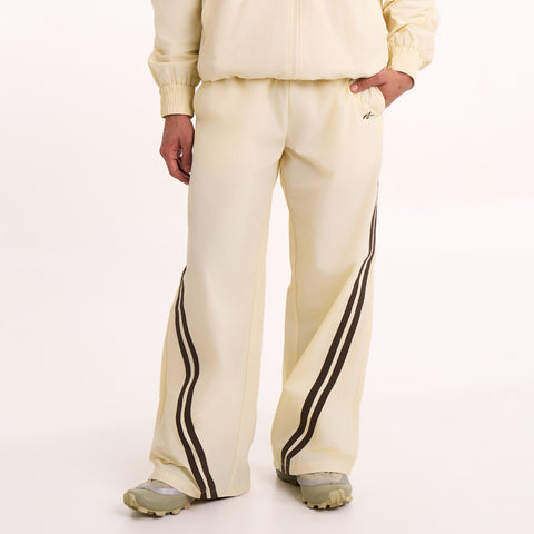 Structured Pants in Oat